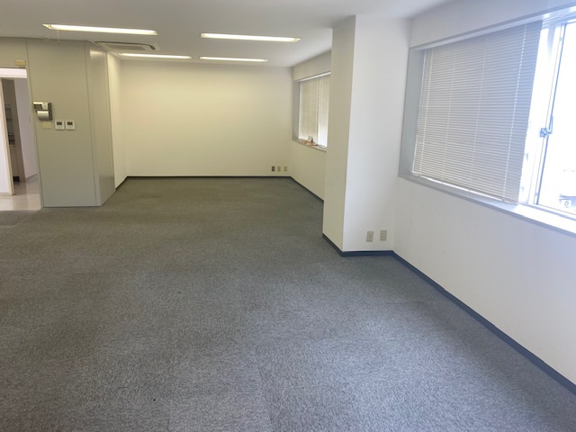 セブン丸の内ビル７