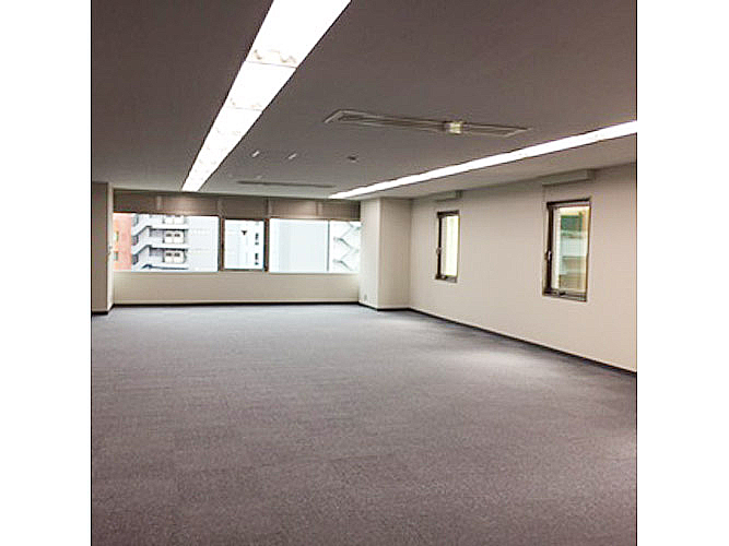 TOMITA BLD５