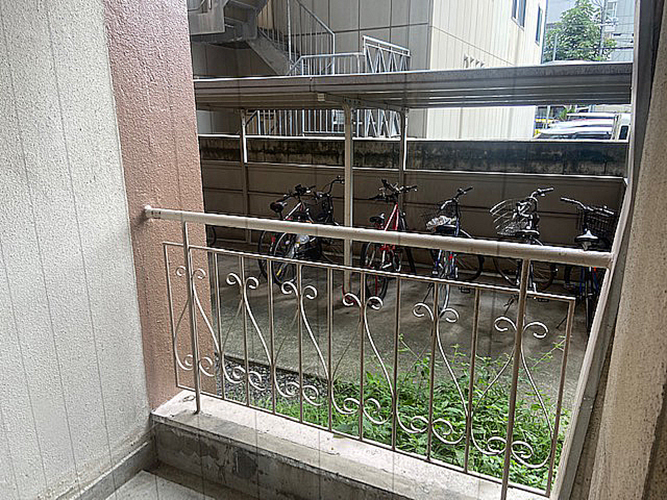 メゾン金山８
