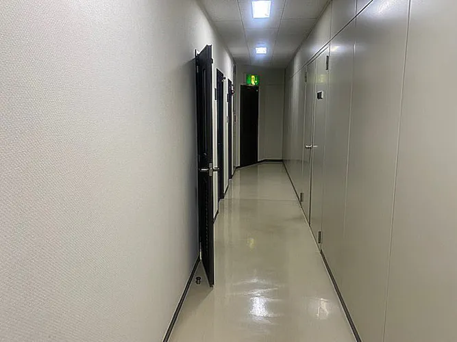 クエスト丸の内ビル9