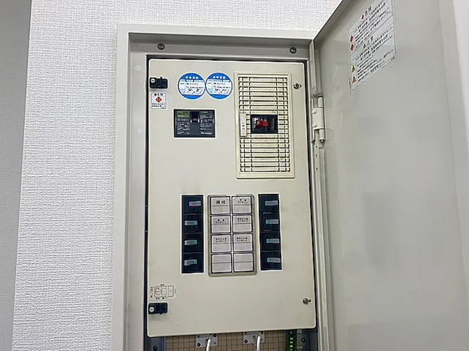 アイティケイビル13