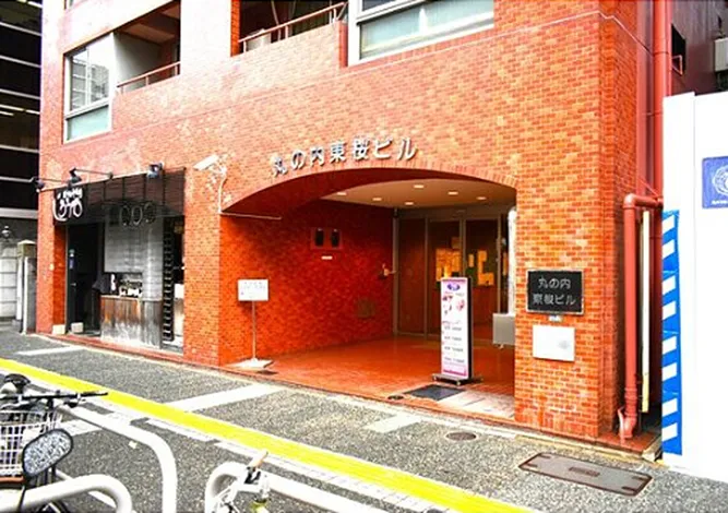 丸の内東桜1
