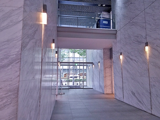 名古屋東宝ビル８