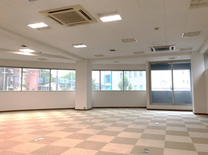 野瀬ビル5室内