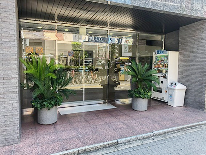 画像3名駅セブンスタービル