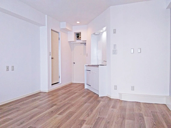 画像5名駅セブンスタービル