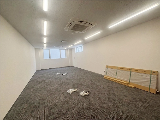 画像8IZUMI LEAD SQUARE