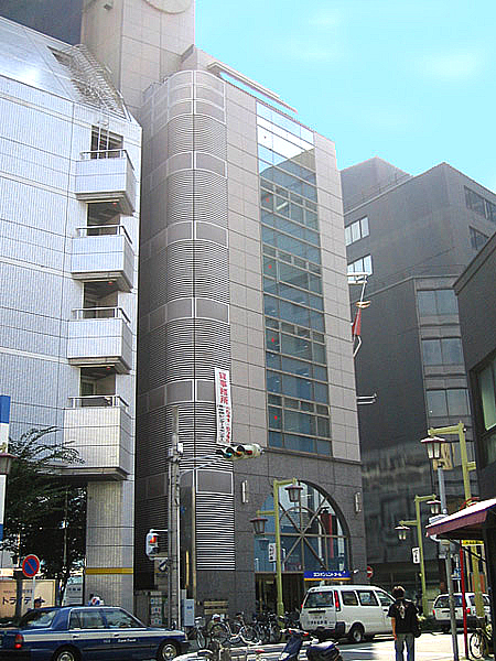 「ＬＣビル」名古屋駅より徒歩３分 、ユニモール出入口より徒歩１分の好立地！